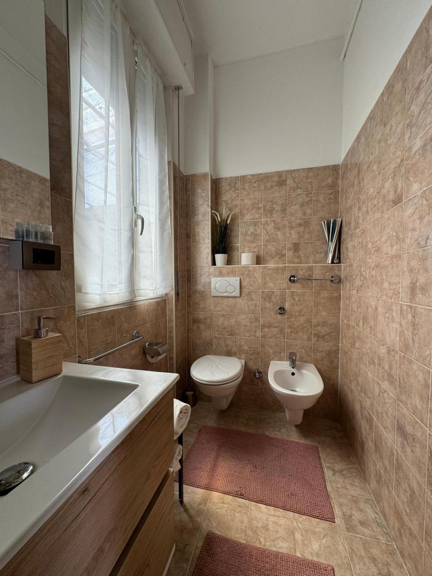 La Casa Di Tom - Homy Milano Apartment Exterior photo